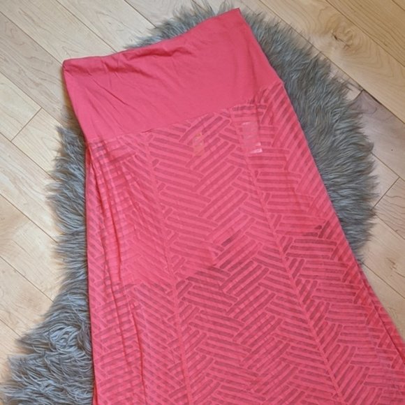 LOLË - Cha-Cha Skirt - Picture 1 of 7